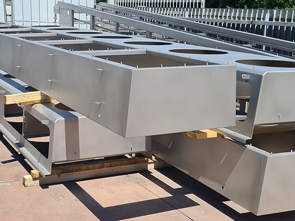 come-trattare-superficie-pezzi-parti-metalliche-industriali full-service-azienda-per-coperture-civili-a-reggio-emilia